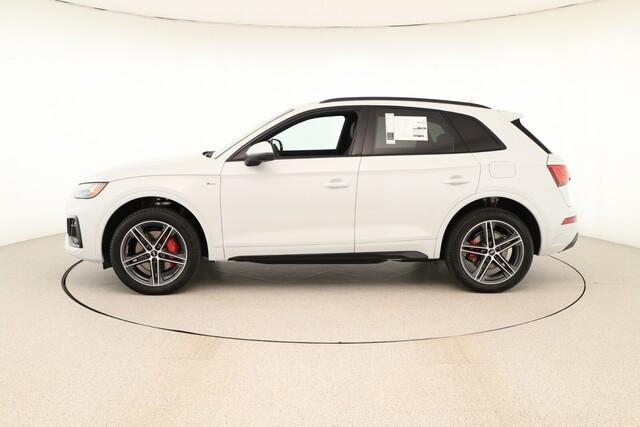 new 2025 Audi Q5 car, priced at $69,160