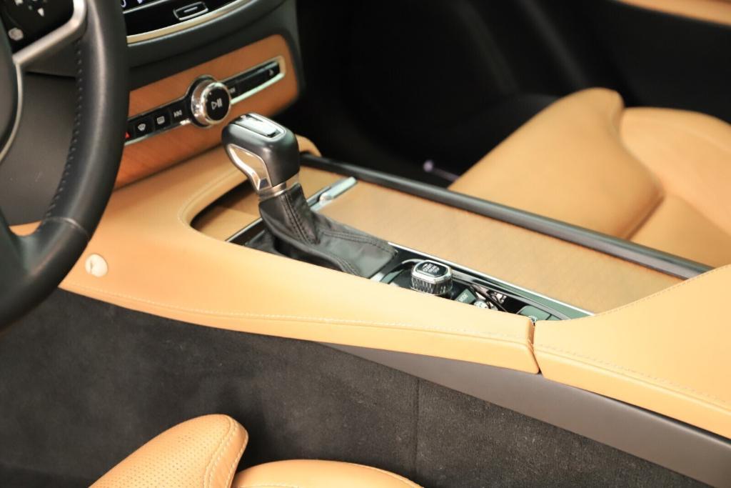 used 2019 Volvo XC90 car, priced at $26,988