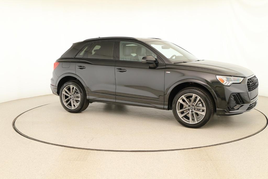 new 2025 Audi Q3 car, priced at $45,975