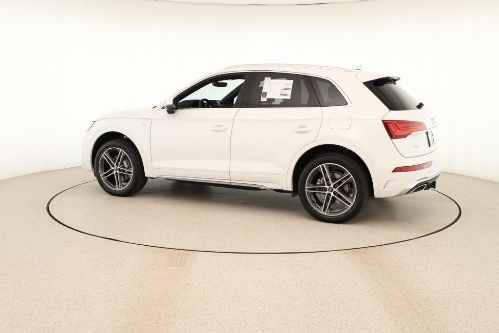 new 2025 Audi Q5 car, priced at $63,615