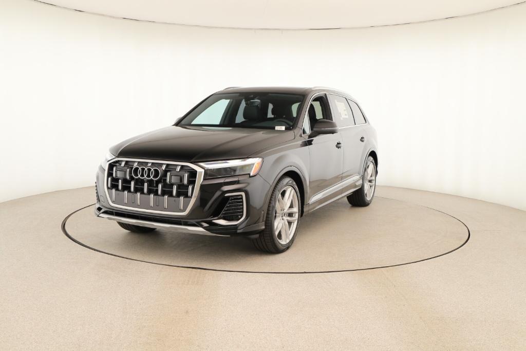 new 2025 Audi Q7 car, priced at $76,170