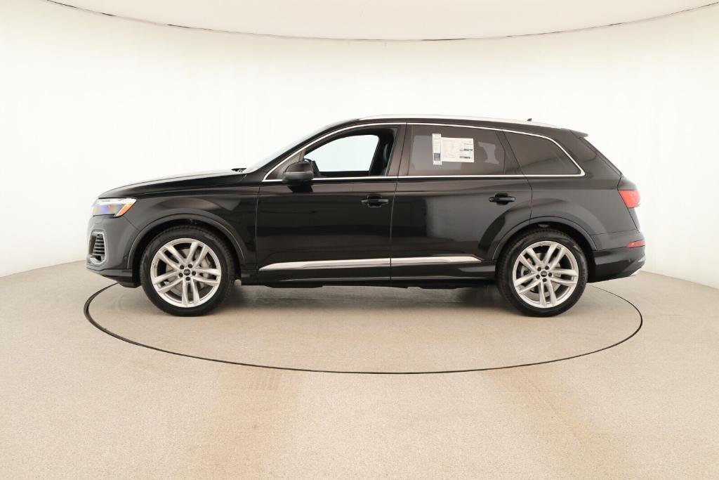 new 2025 Audi Q7 car, priced at $76,170