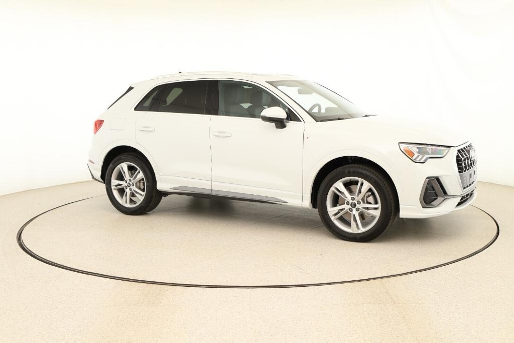 new 2024 Audi Q3 car, priced at $47,920