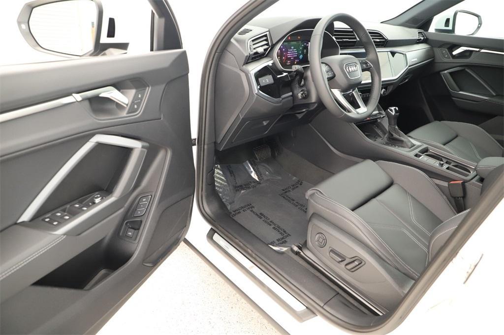 new 2025 Audi Q3 car, priced at $45,440