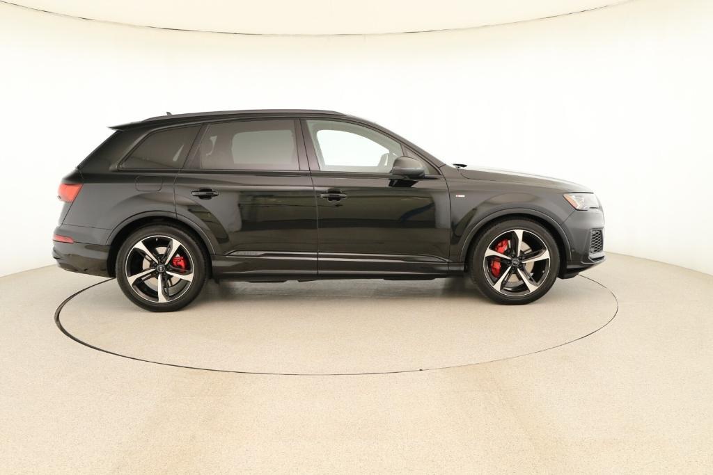 used 2024 Audi Q7 car, priced at $63,988