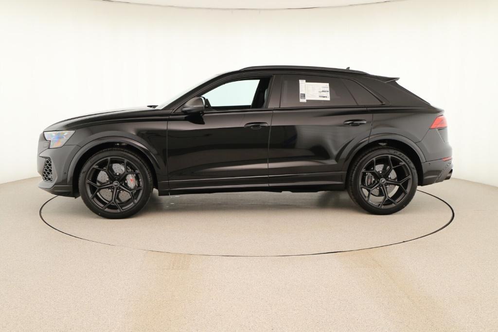 new 2026 Audi RS Q8 car, priced at $157,690