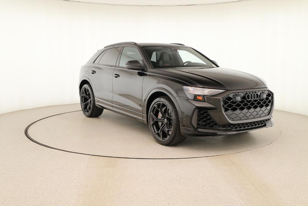new 2026 Audi RS Q8 car, priced at $157,690