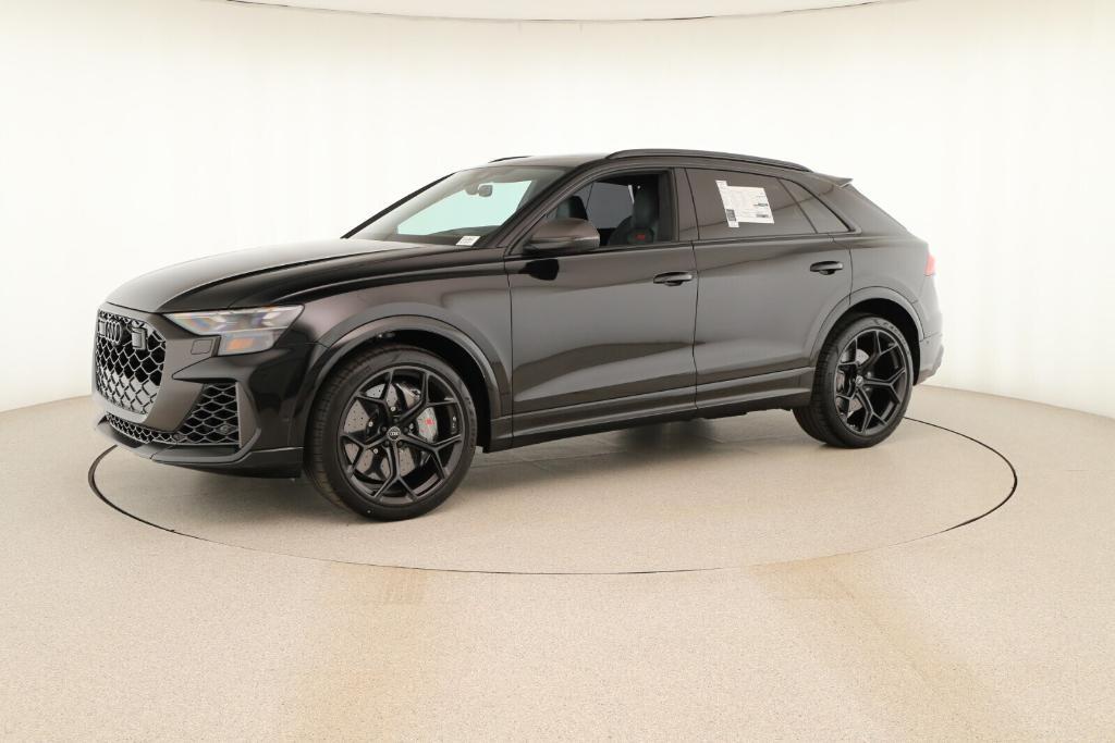 new 2026 Audi RS Q8 car, priced at $157,690