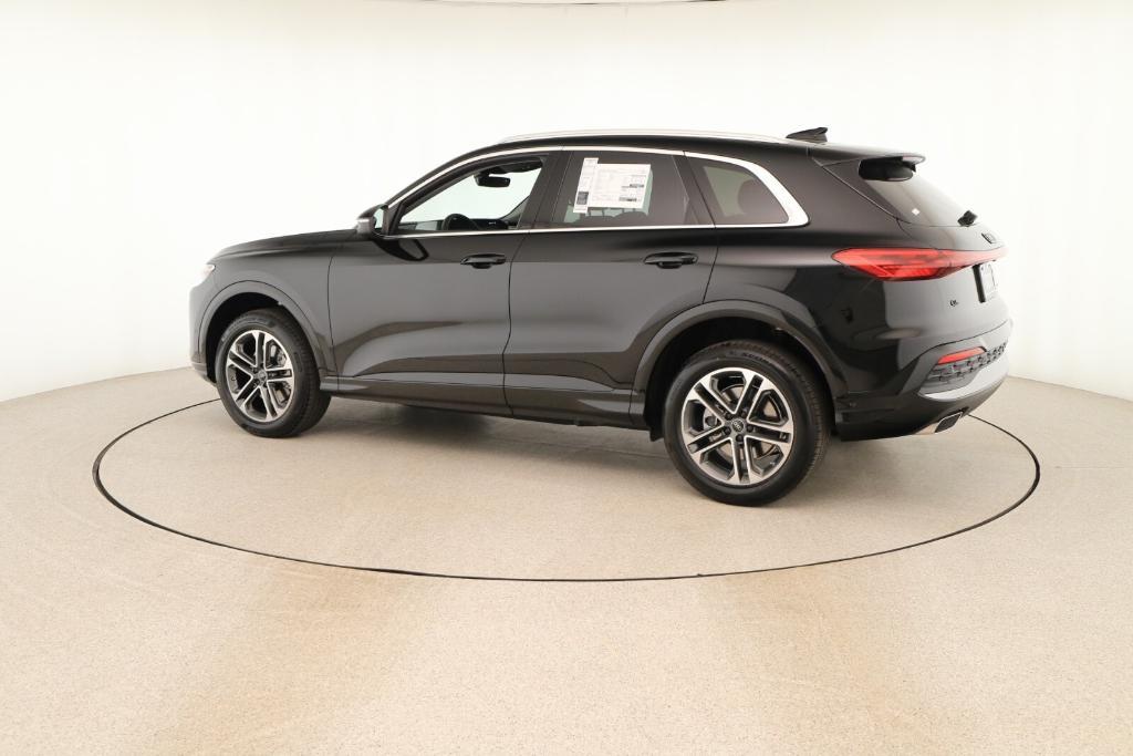 new 2025 Audi Q5 car, priced at $57,950