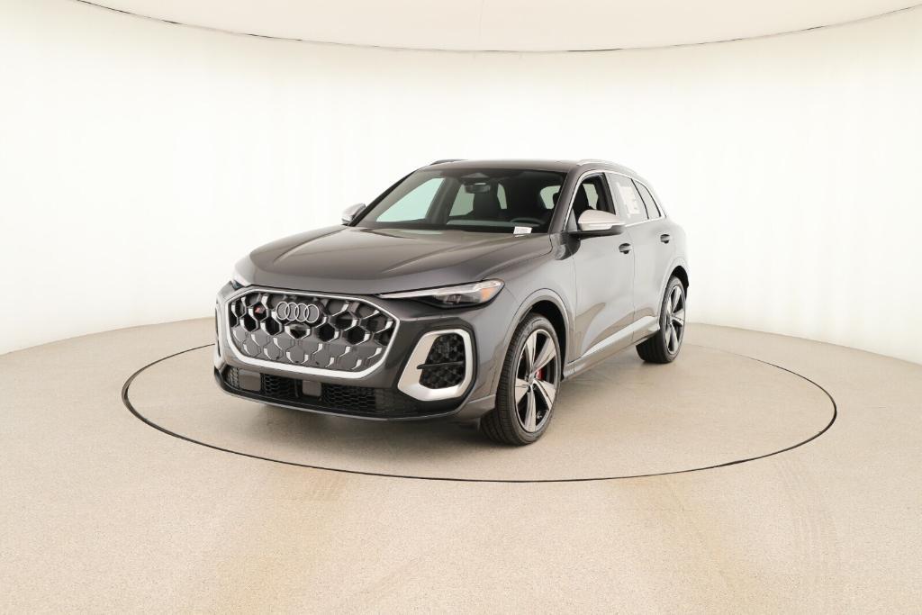 new 2025 Audi SQ5 car, priced at $73,615