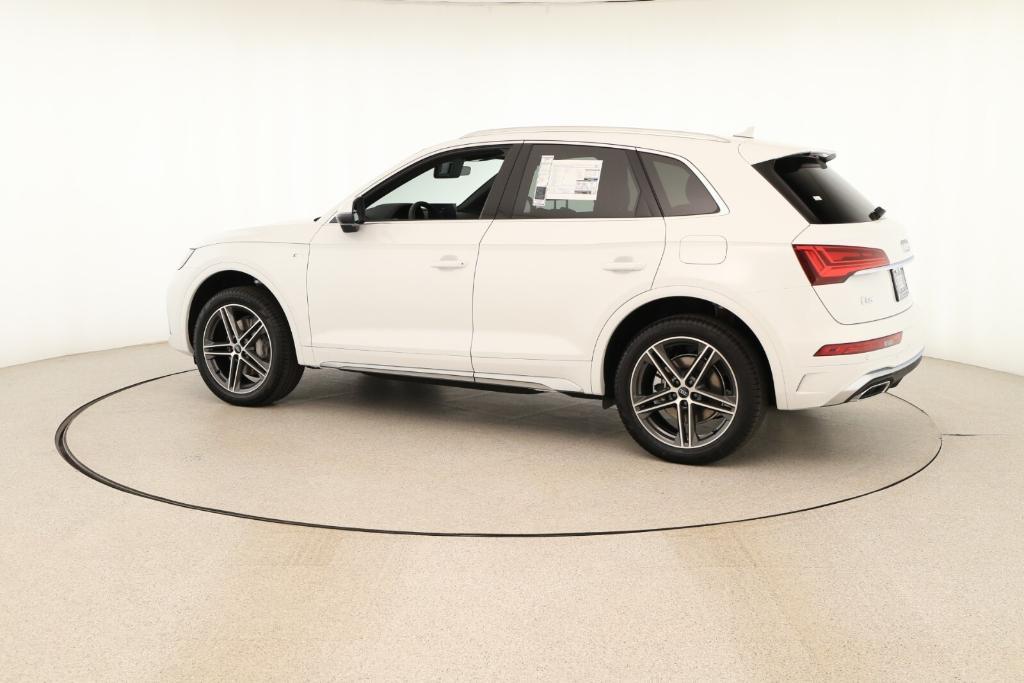 new 2025 Audi Q5 car, priced at $62,665