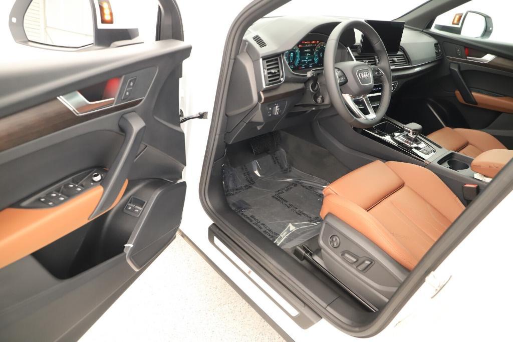 new 2025 Audi Q5 car, priced at $62,665