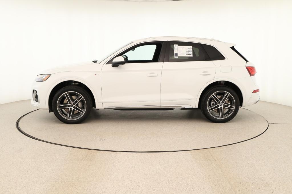 new 2025 Audi Q5 car, priced at $62,665