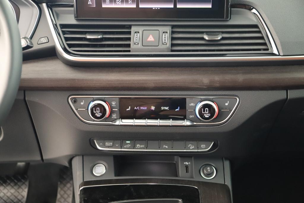 new 2025 Audi Q5 car, priced at $62,665