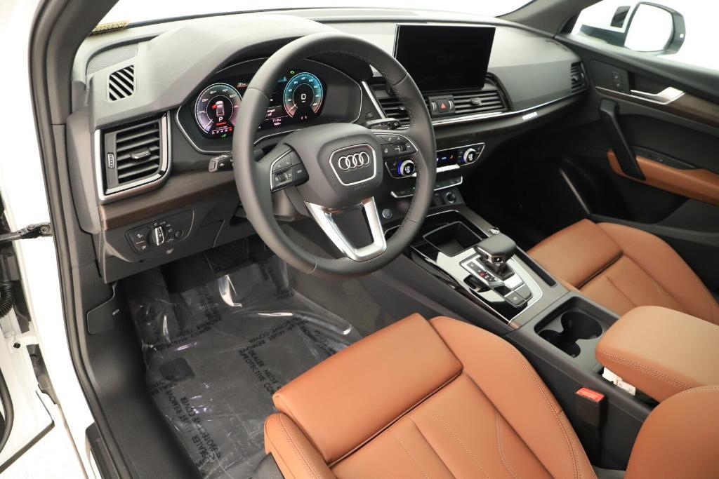 new 2025 Audi Q5 car, priced at $62,665