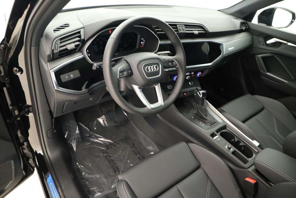 new 2025 Audi Q3 car, priced at $45,785