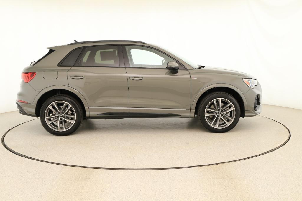 new 2025 Audi Q3 car, priced at $45,975