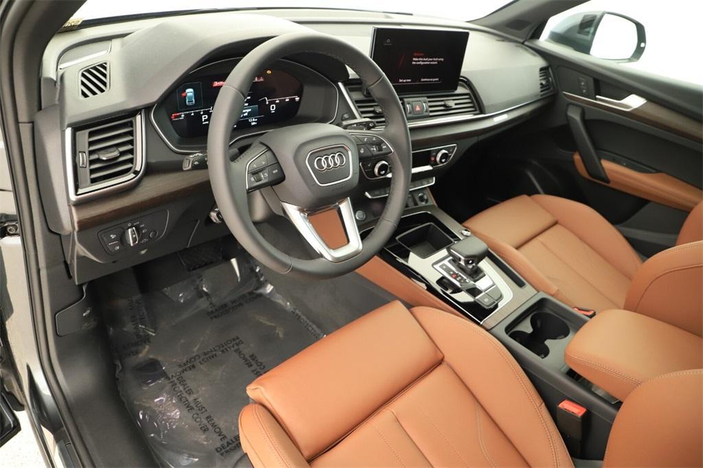 new 2025 Audi Q5 car, priced at $58,785