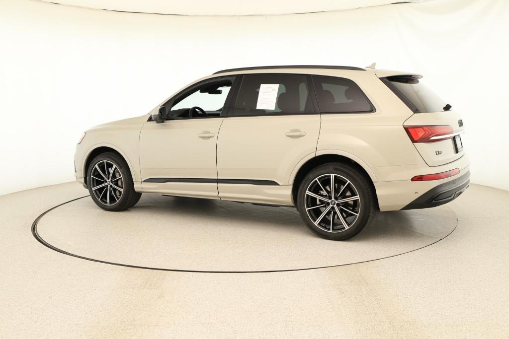 used 2021 Audi Q7 car, priced at $30,617