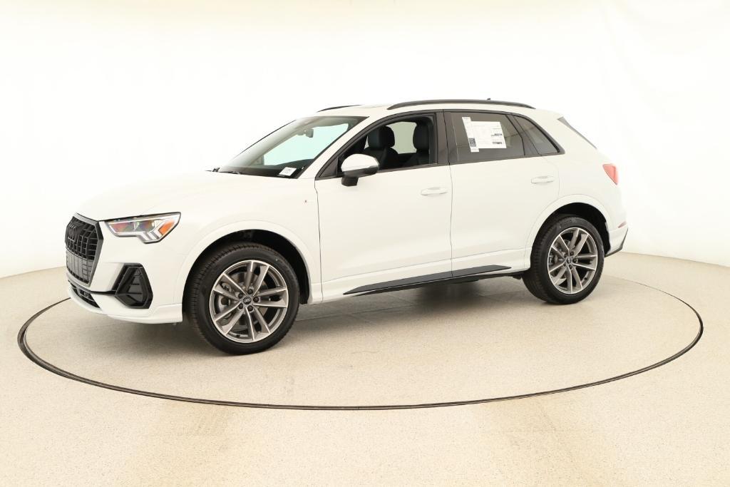 new 2025 Audi Q3 car, priced at $45,975