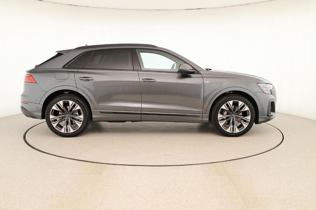 new 2025 Audi Q8 car, priced at $86,425