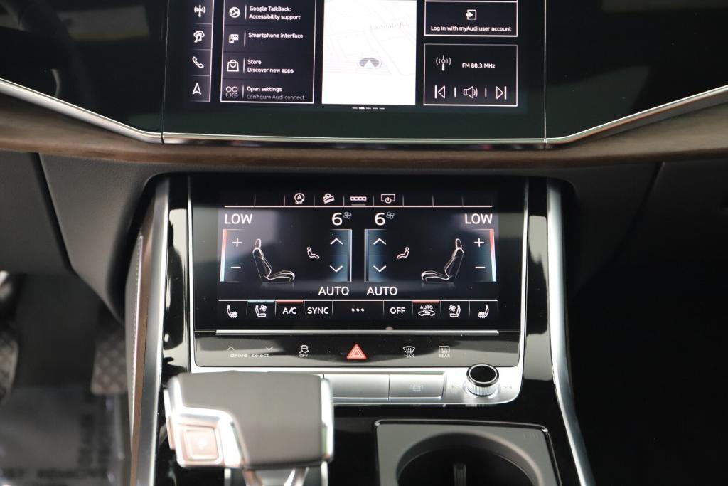 new 2025 Audi Q8 car, priced at $86,425