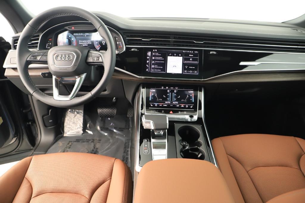 new 2025 Audi Q8 car, priced at $86,425