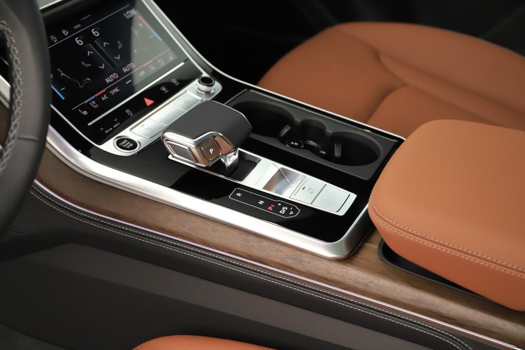 new 2025 Audi Q8 car, priced at $86,425