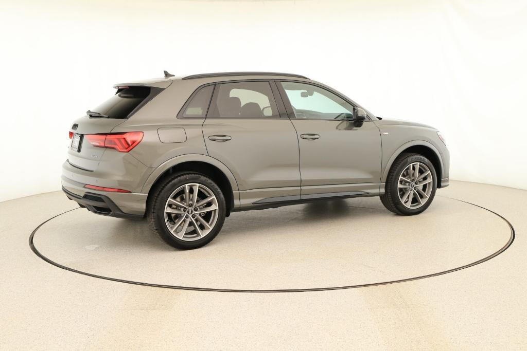 new 2025 Audi Q3 car, priced at $45,785