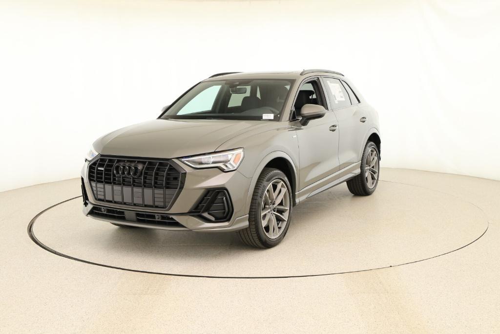 new 2025 Audi Q3 car, priced at $45,785