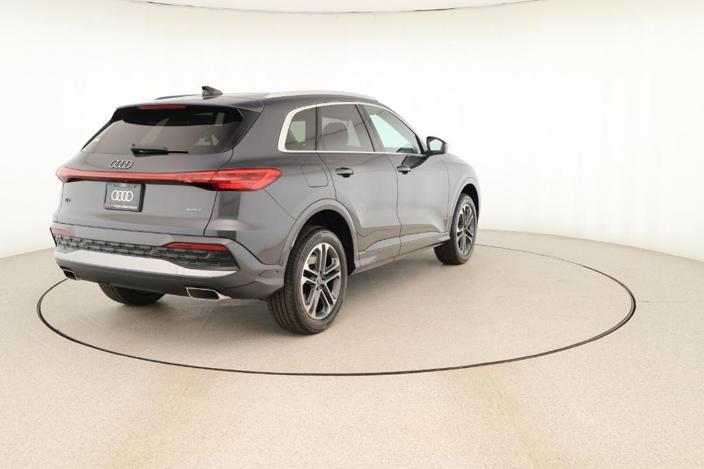 new 2025 Audi Q5 car, priced at $57,760
