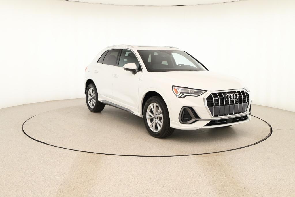 new 2025 Audi Q3 car, priced at $43,420