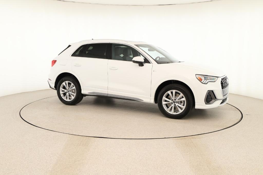 new 2025 Audi Q3 car, priced at $43,420