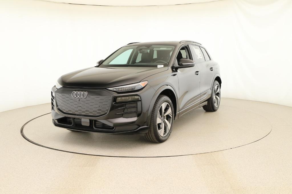 new 2025 Audi Q6 e-tron car, priced at $75,410