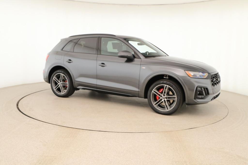 new 2025 Audi Q5 car, priced at $68,210