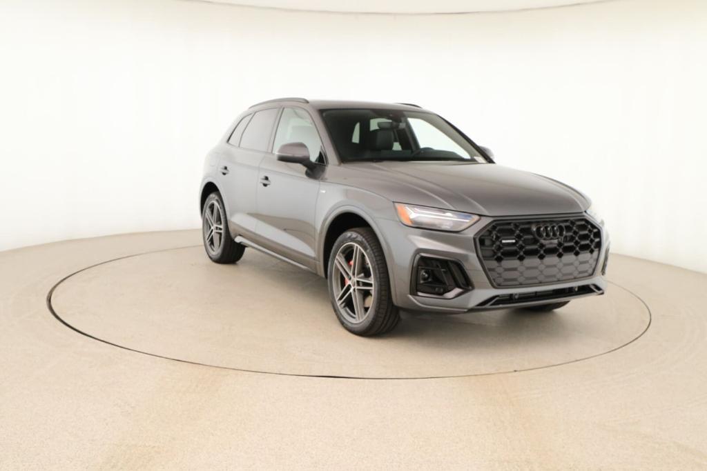new 2025 Audi Q5 car, priced at $68,210