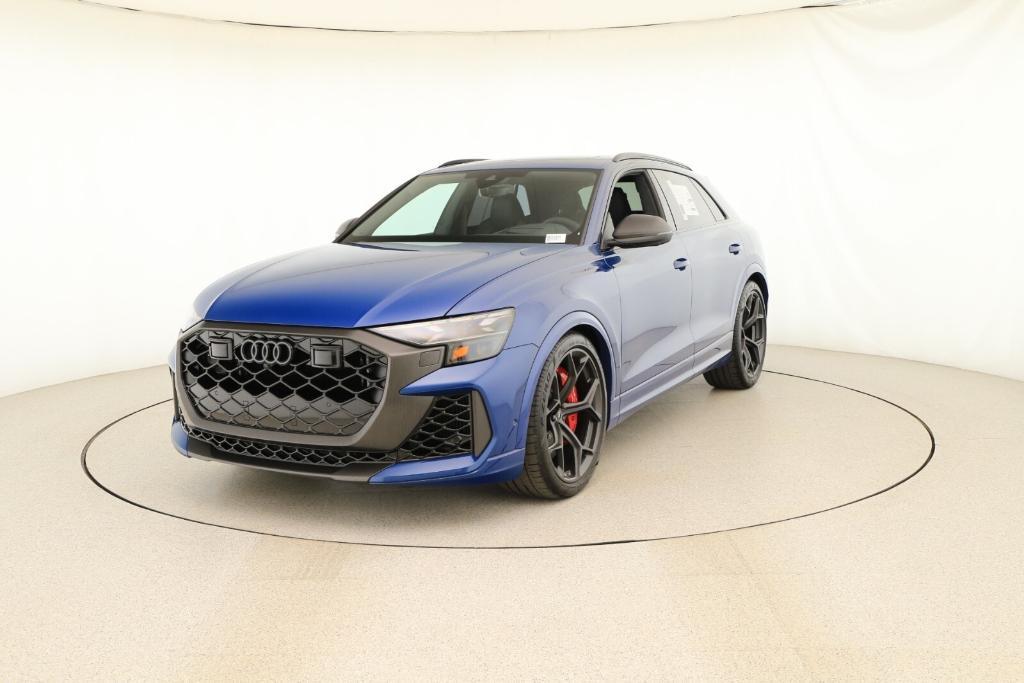 new 2025 Audi RS Q8 car, priced at $155,090