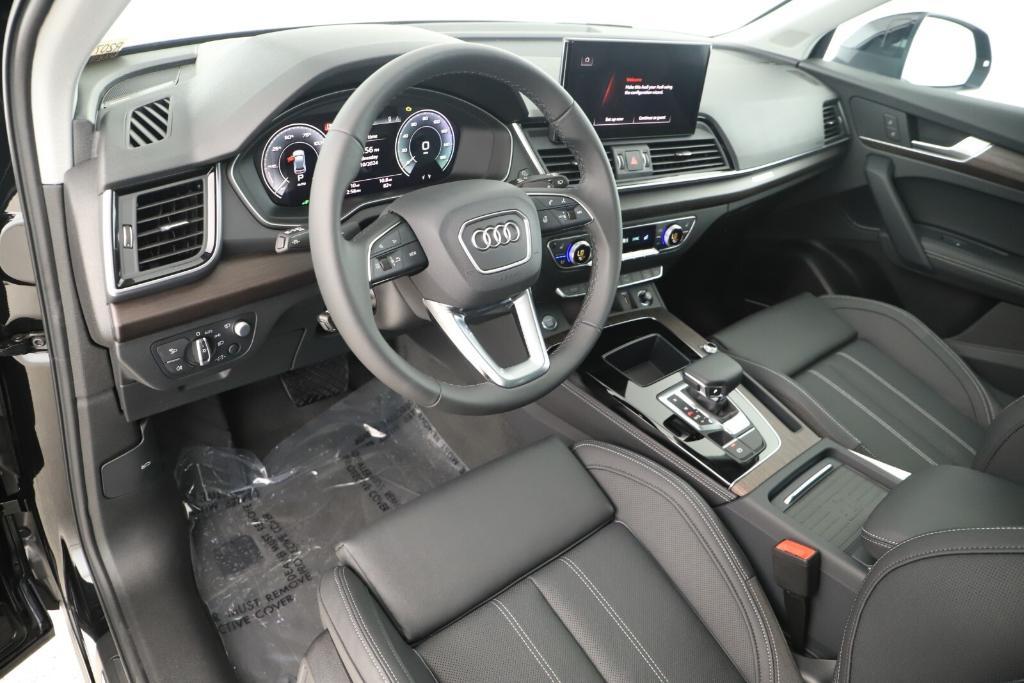 new 2024 Audi Q5 e car, priced at $71,710