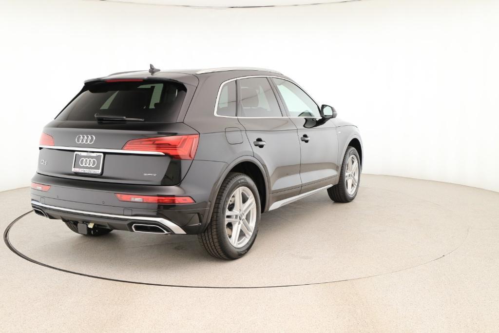 new 2024 Audi Q5 e car, priced at $71,710