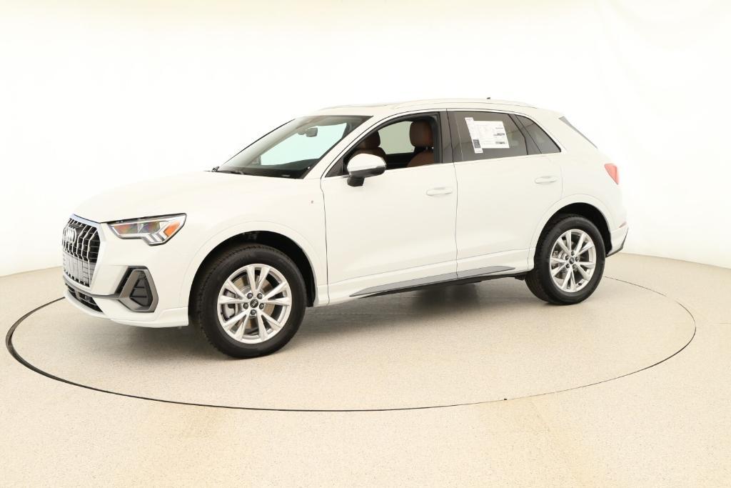 new 2024 Audi Q3 car, priced at $43,970