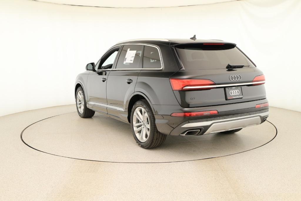 new 2025 Audi Q7 car, priced at $80,870