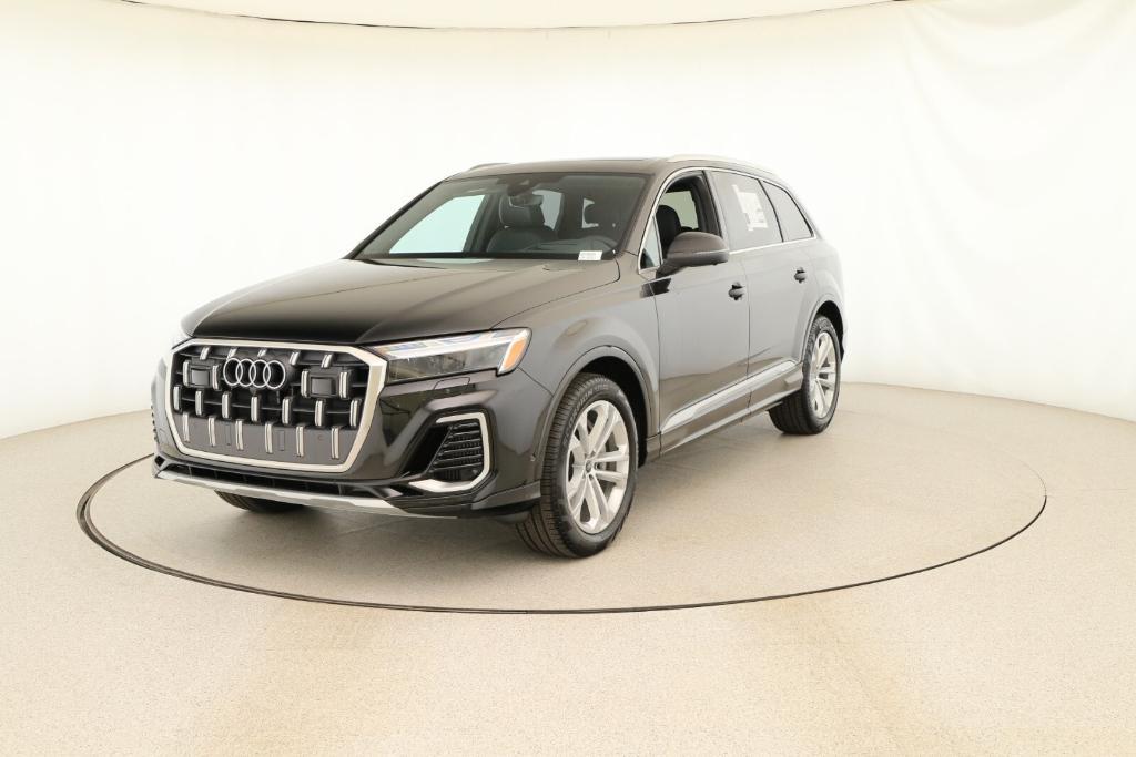 new 2025 Audi Q7 car, priced at $80,870