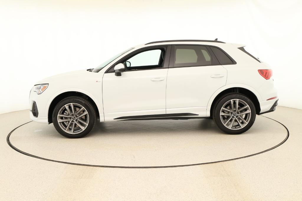 new 2025 Audi Q3 car, priced at $45,975