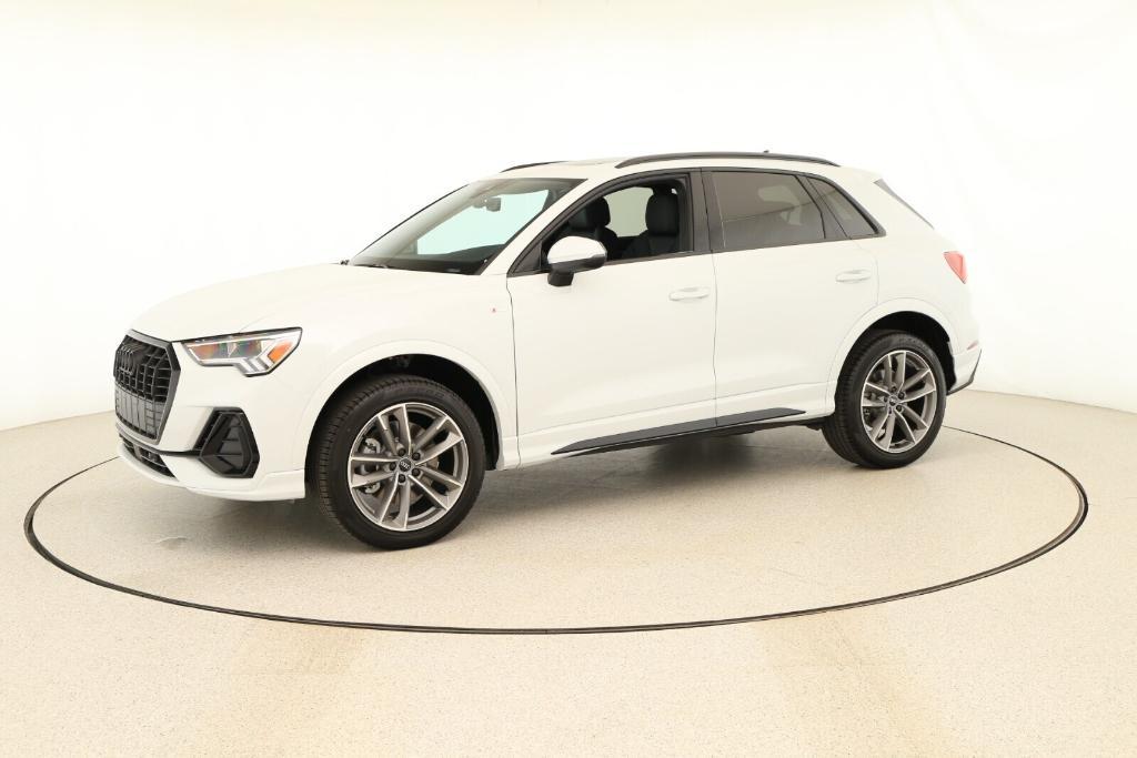 new 2025 Audi Q3 car, priced at $45,975