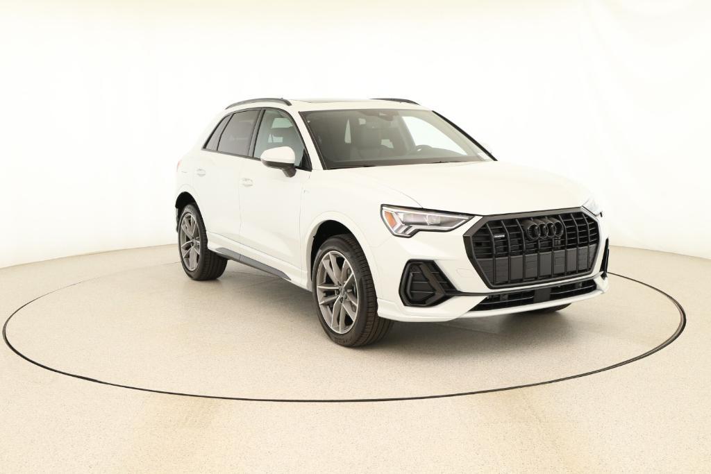 new 2025 Audi Q3 car, priced at $45,975