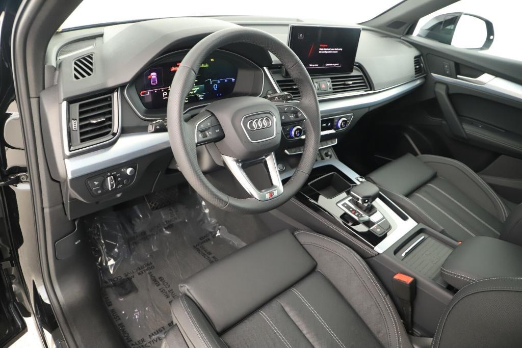 new 2024 Audi Q5 car, priced at $67,350