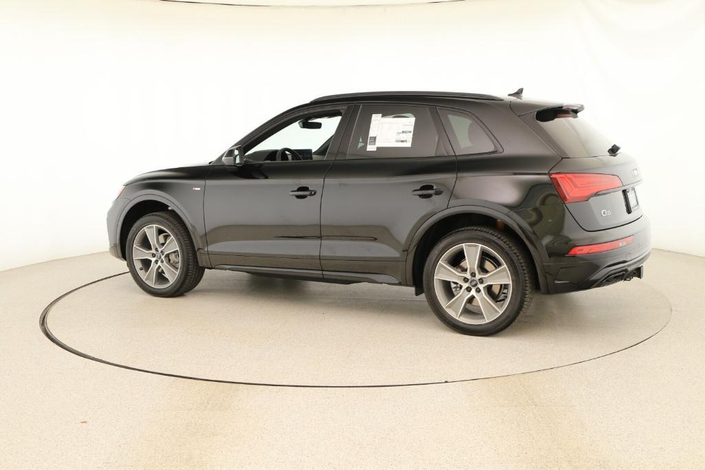 new 2025 Audi Q5 car, priced at $54,795