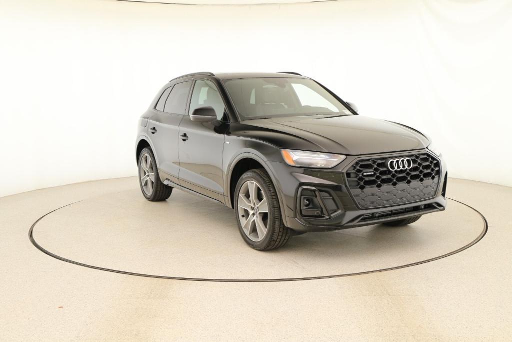 new 2025 Audi Q5 car, priced at $54,795