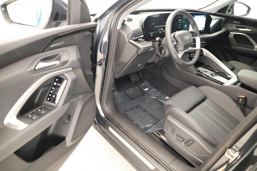 new 2025 Audi Q5 car, priced at $64,700