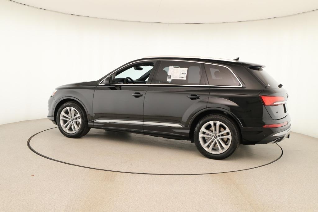 new 2026 Audi Q7 car, priced at $77,005